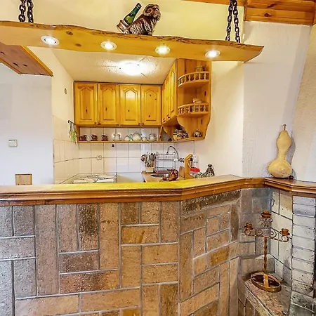 Проживание в семье каневи