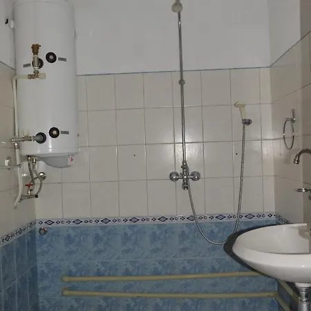 Проживание в семье каневи *